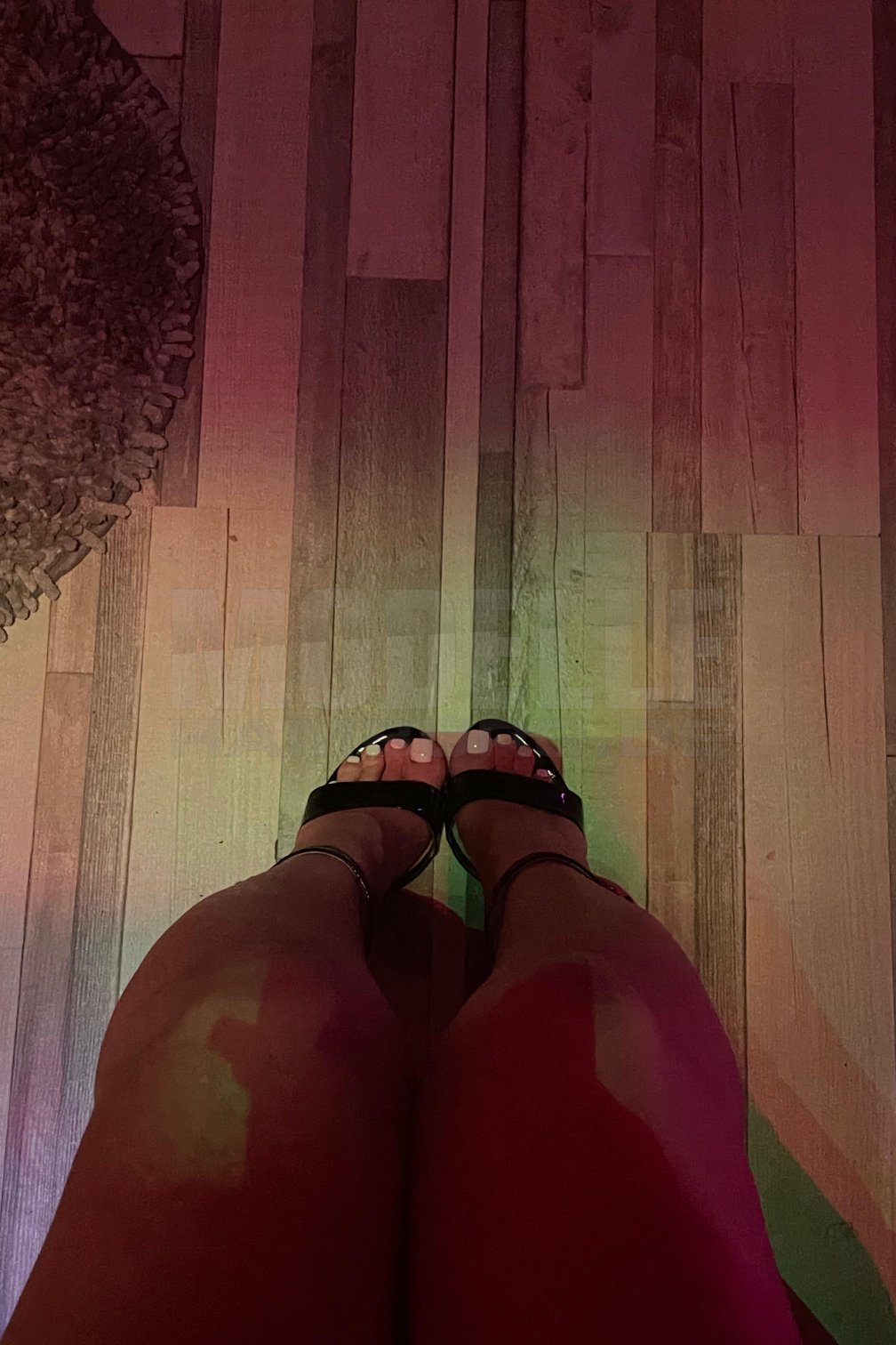 Meli, 22, 165cm, 55kg, 75 A