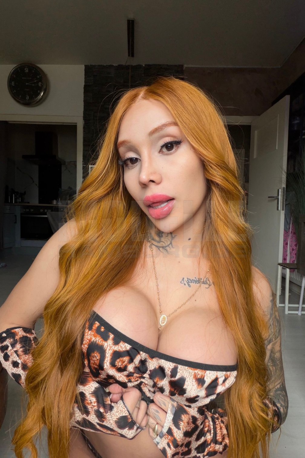 Sophimelxox, 21, 165cm, 64kg, 75 D