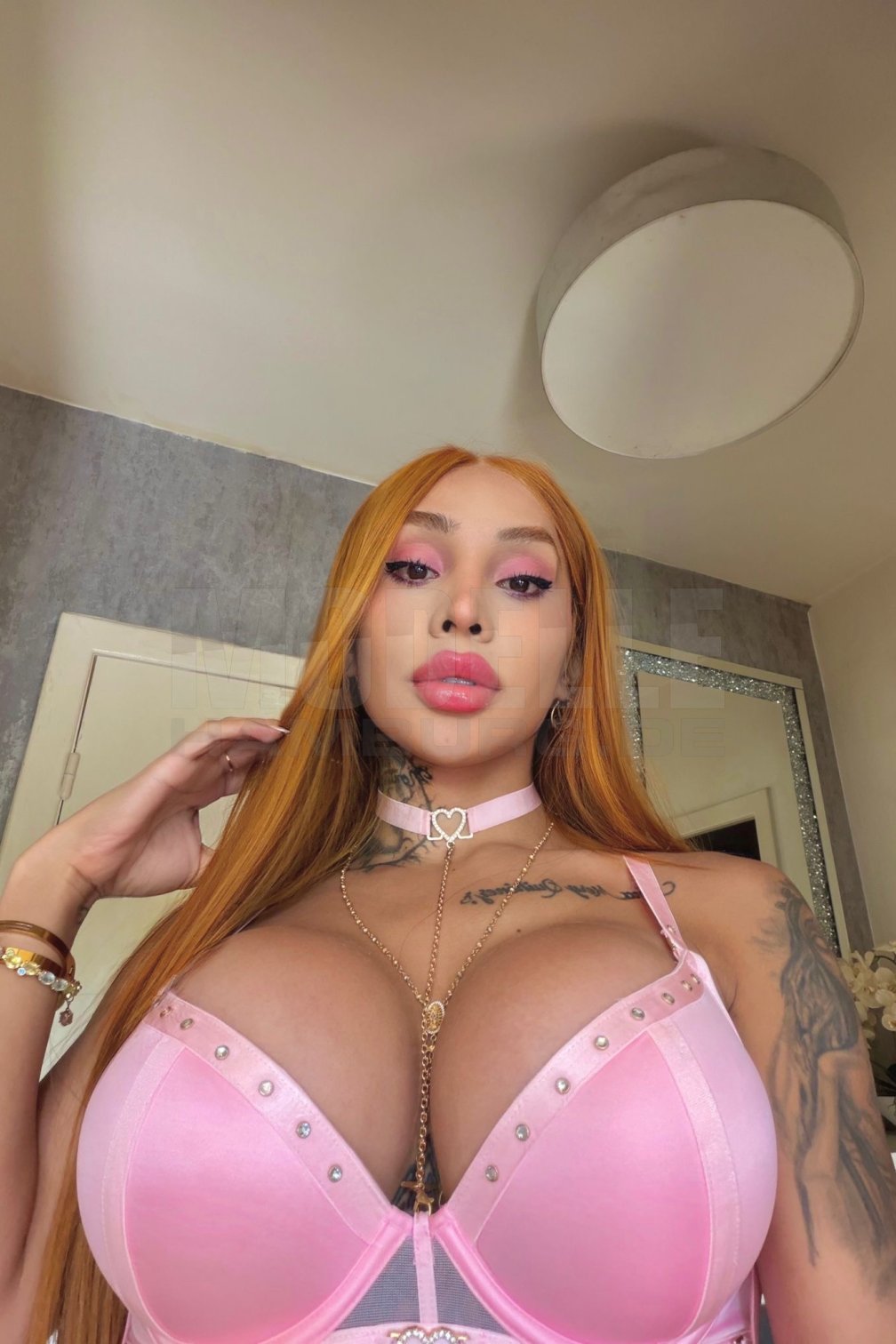 Sophimelxox, 21, 165cm, 64kg, 75 D