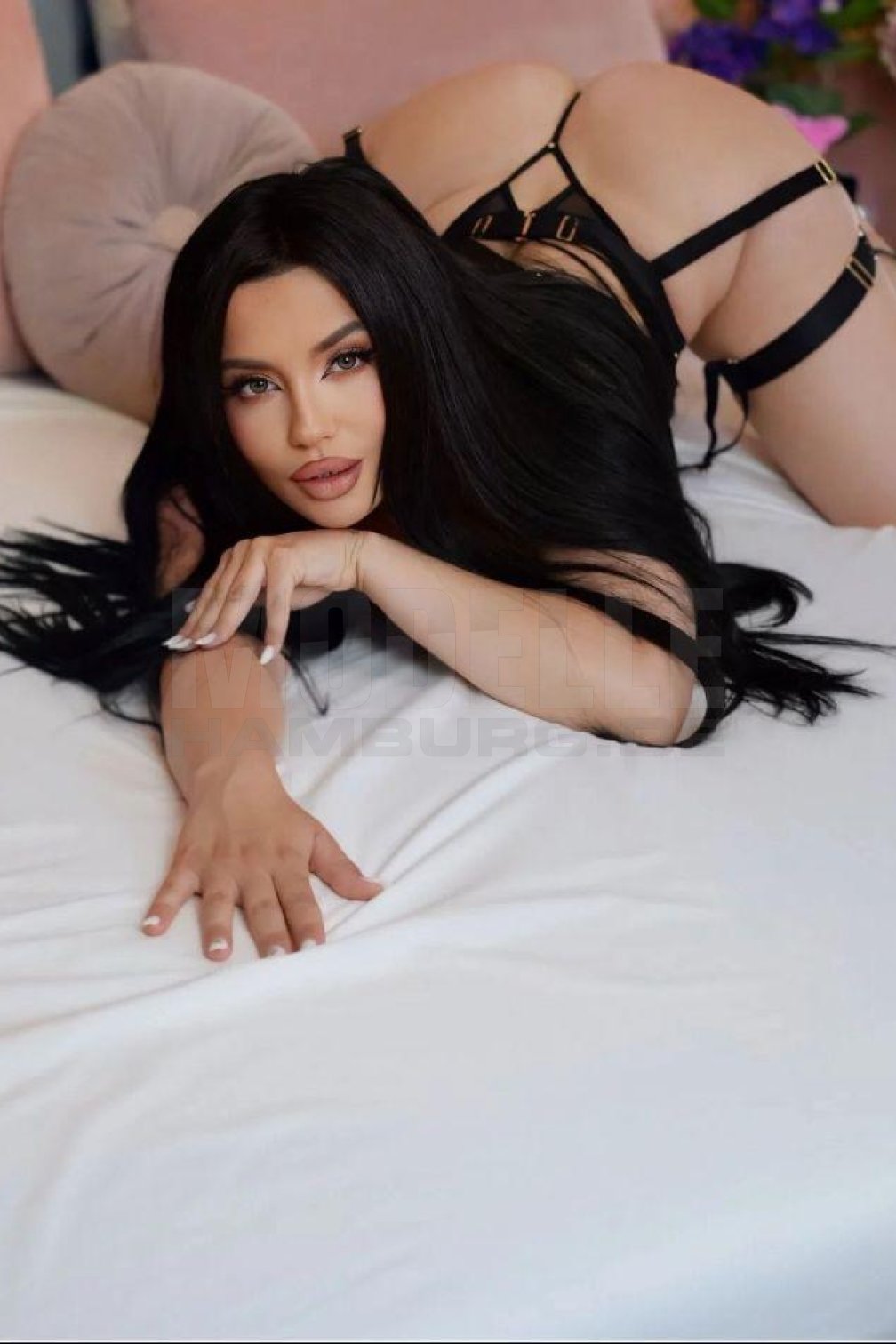 Adela, 26, 166cm, 65kg, 70 C