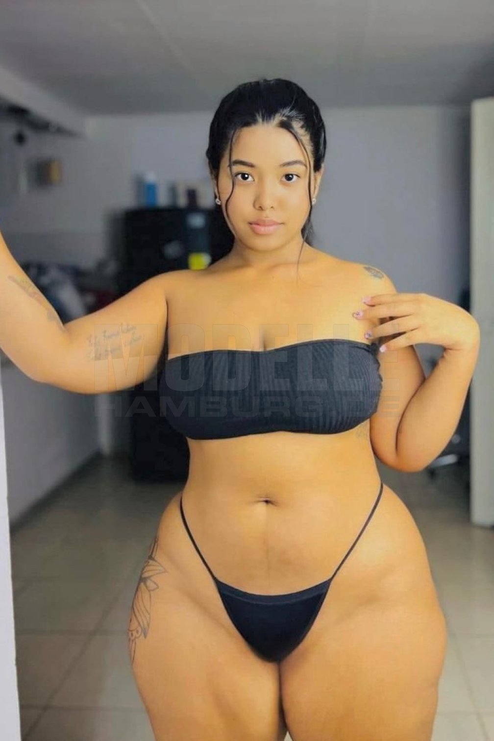 Daniela, 23, 163cm, 66kg, 75 C