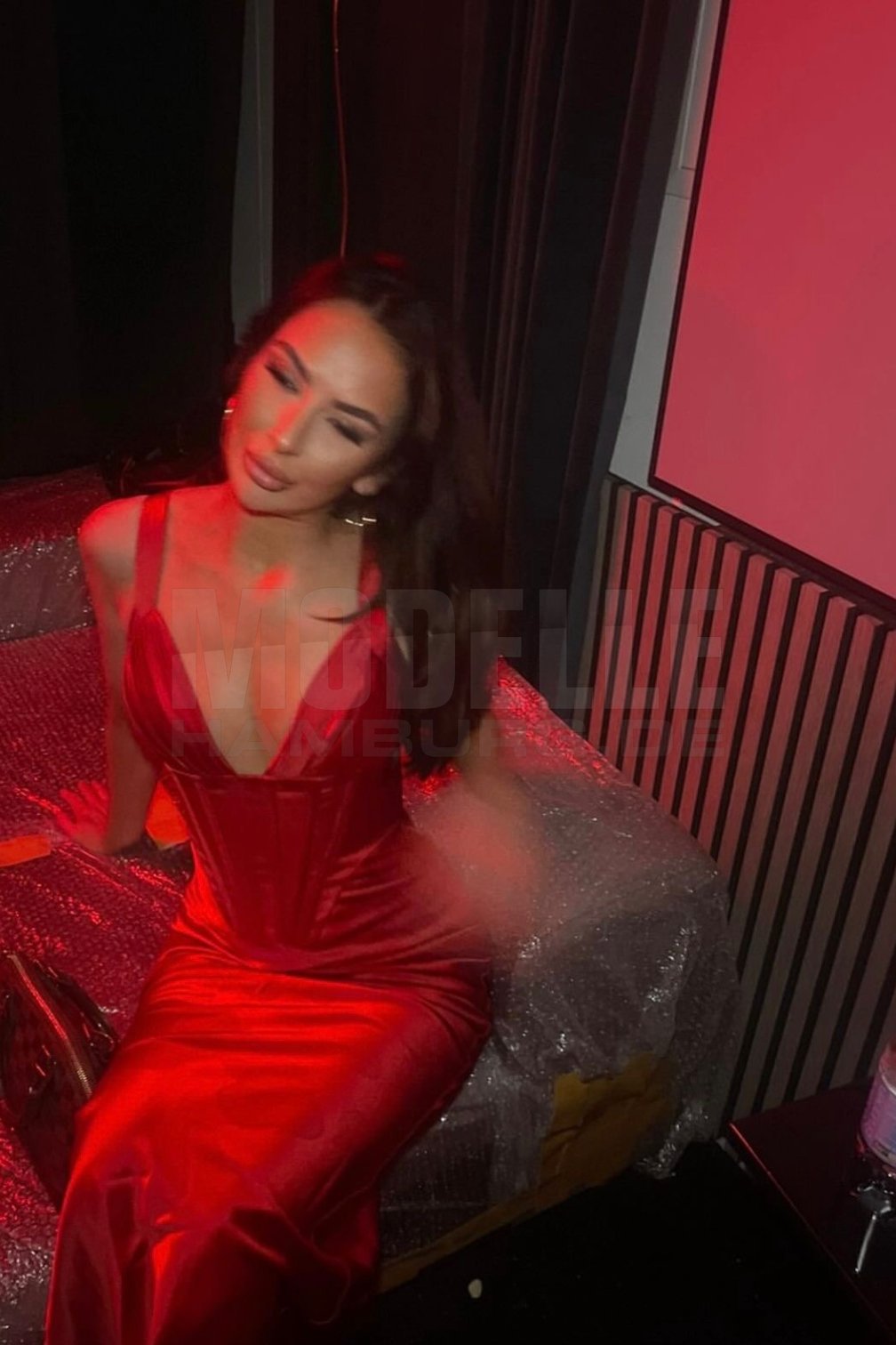 Deutsche Sarah, 28, 167cm, 50kg, 70 A