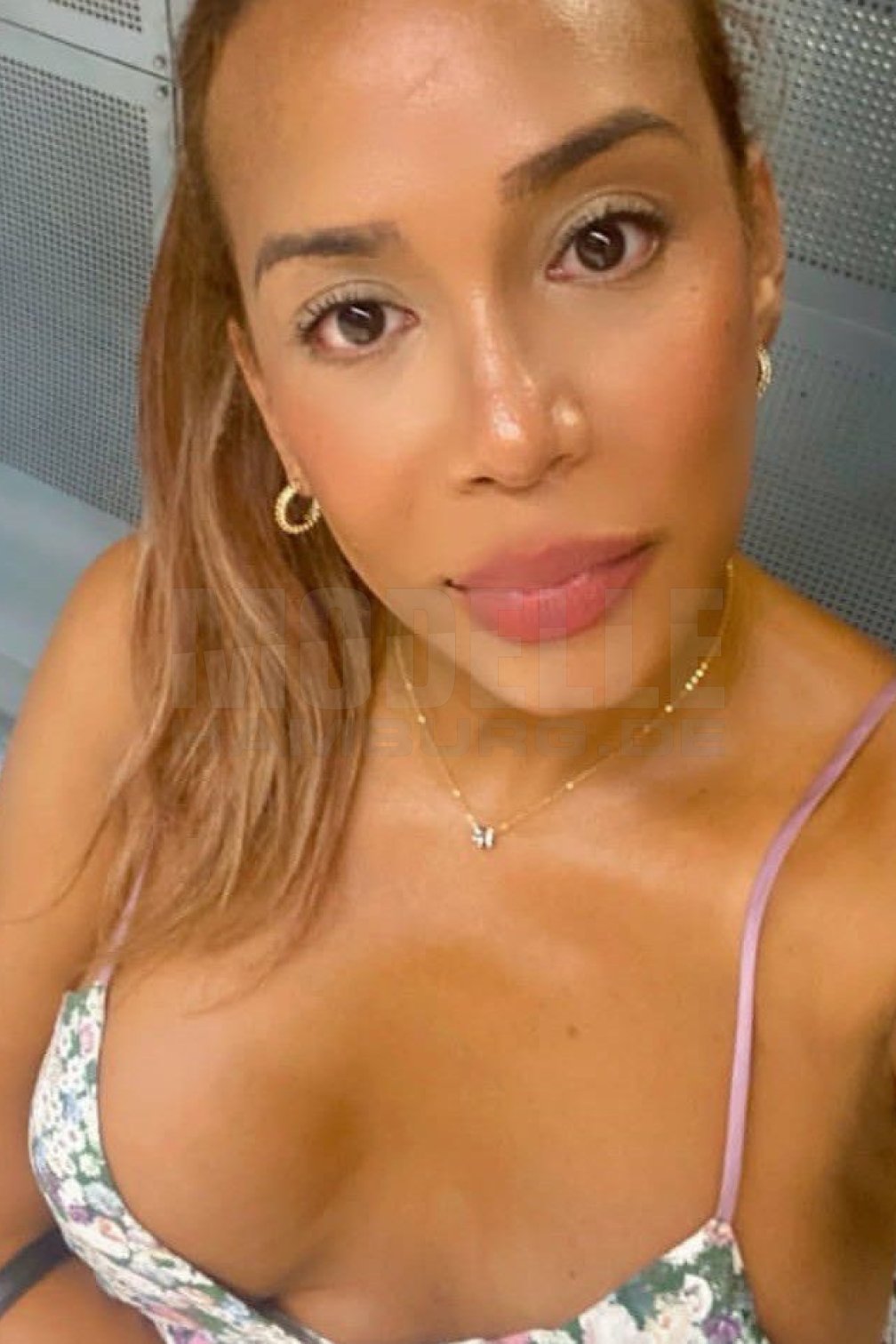 Deborah, 38, 170cm, 66kg, 80 C