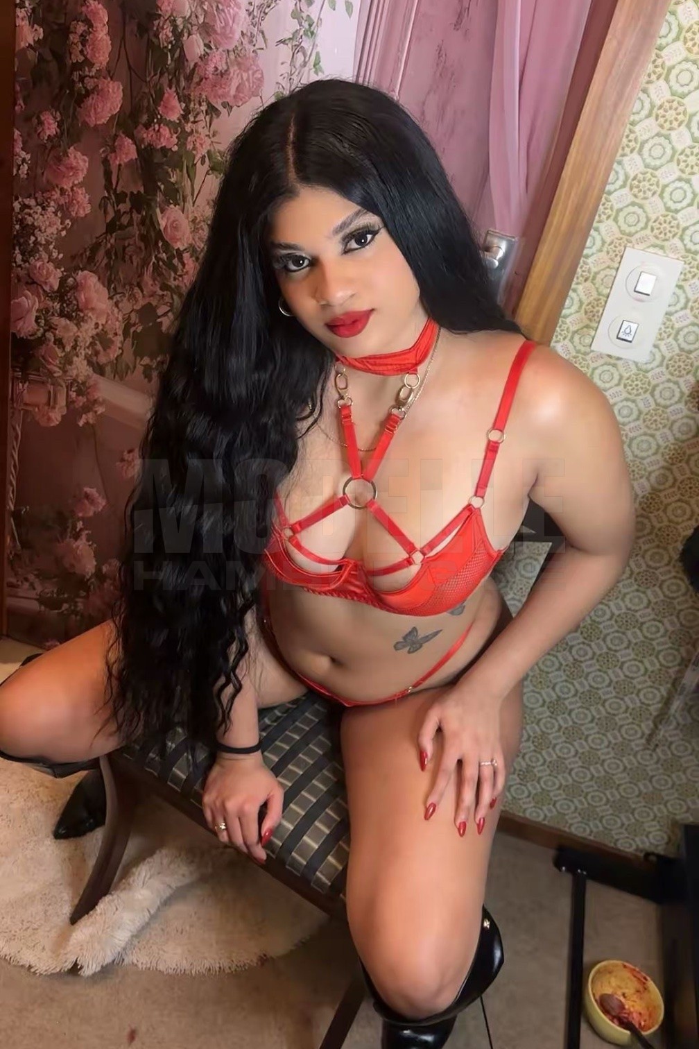 Nelly, 24, 166cm, 63kg, 70 D