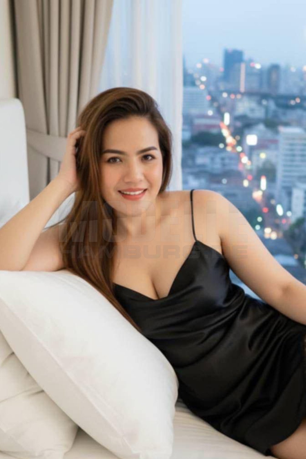 Hannah Top Massage, 32, 159cm, 50kg, 80 B