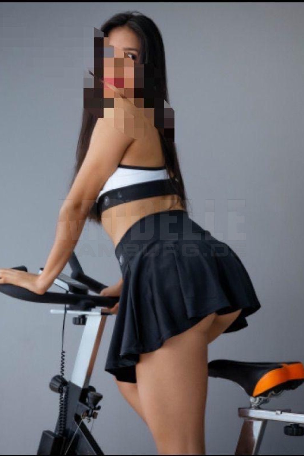 Beatrice Schweiz, 28, 165cm, 57kg, 75 B