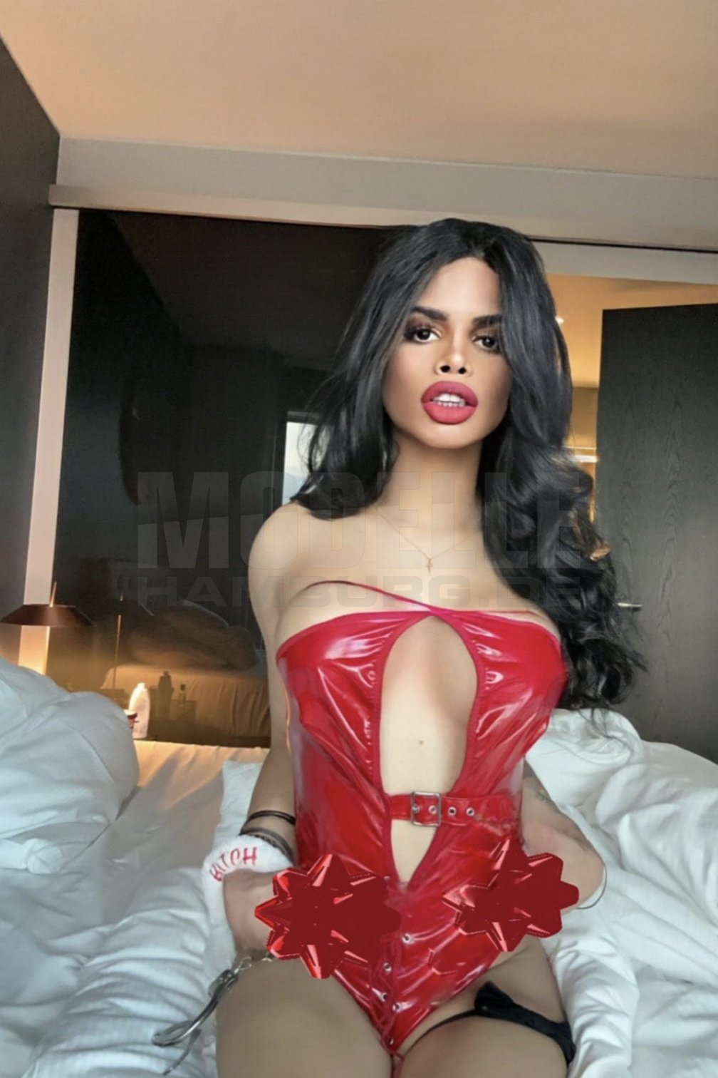 Ts crisis, 26, 176cm, 58kg, 75 C