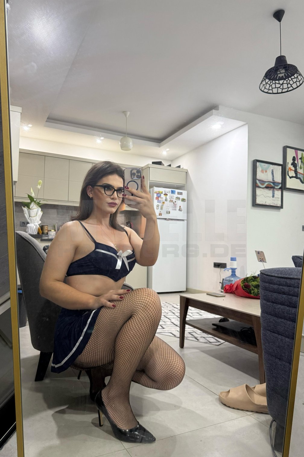 Melek ates, 25, 175cm, 82kg, 90 B