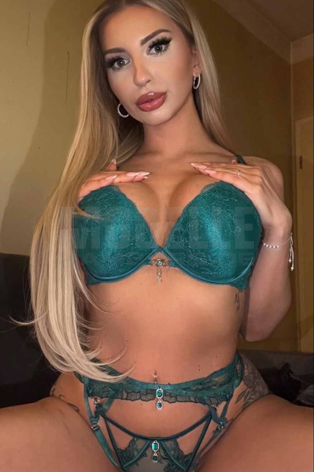 Mila, 23, 162cm, 54kg, 75 C