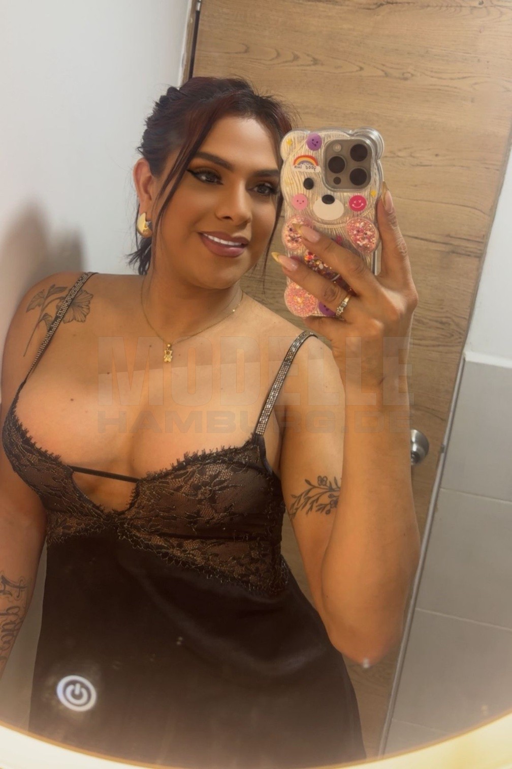 Ts Karol hot party, 177cm, 65kg, 75 B