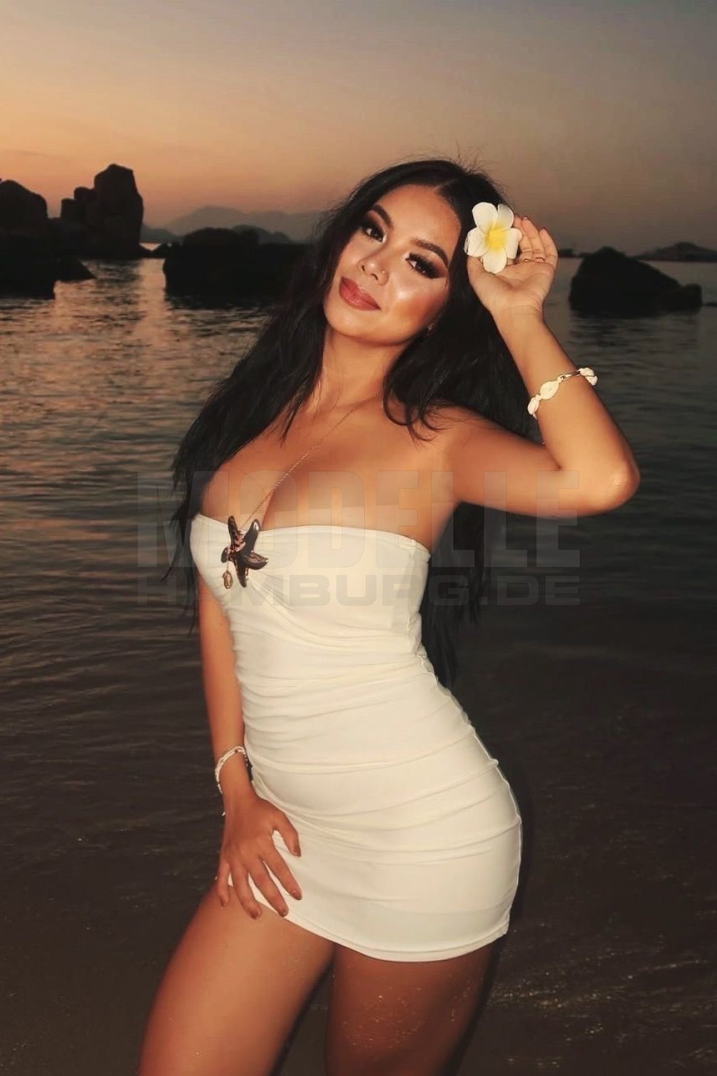 Masha HARBURG, 25, 160cm, 55kg, 70 B