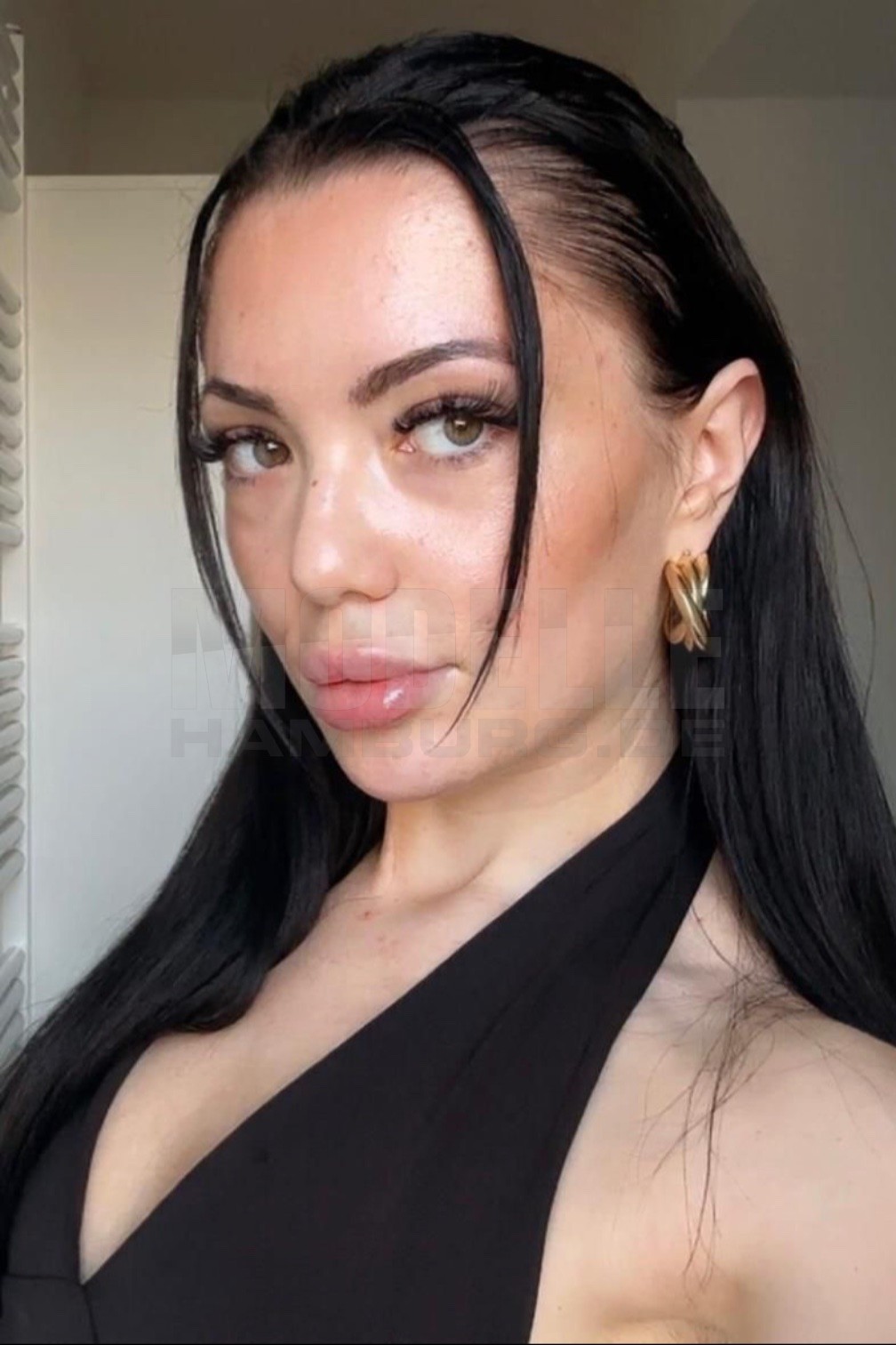 Emma, 21, 167cm, 55kg, 70 A