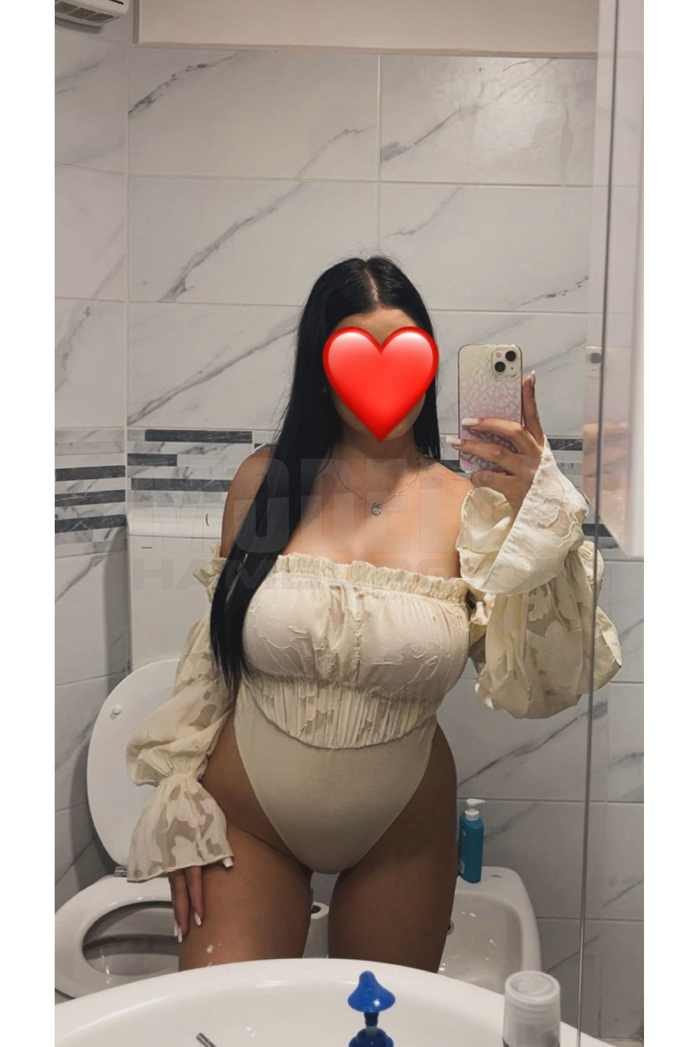 Naomi, 21, 165cm, 60kg, 80 C