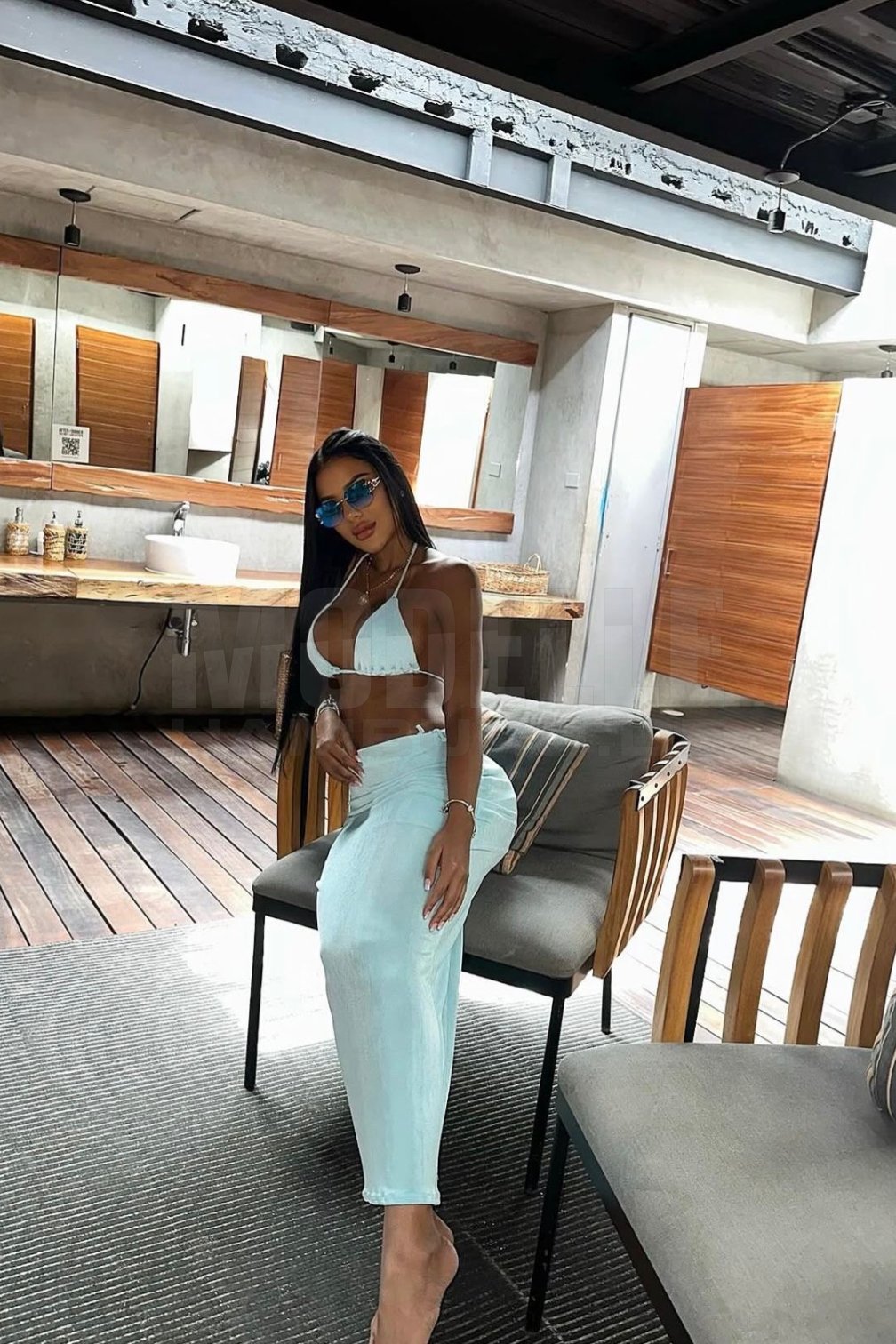 April, 24, 171cm, 66kg, 75 D