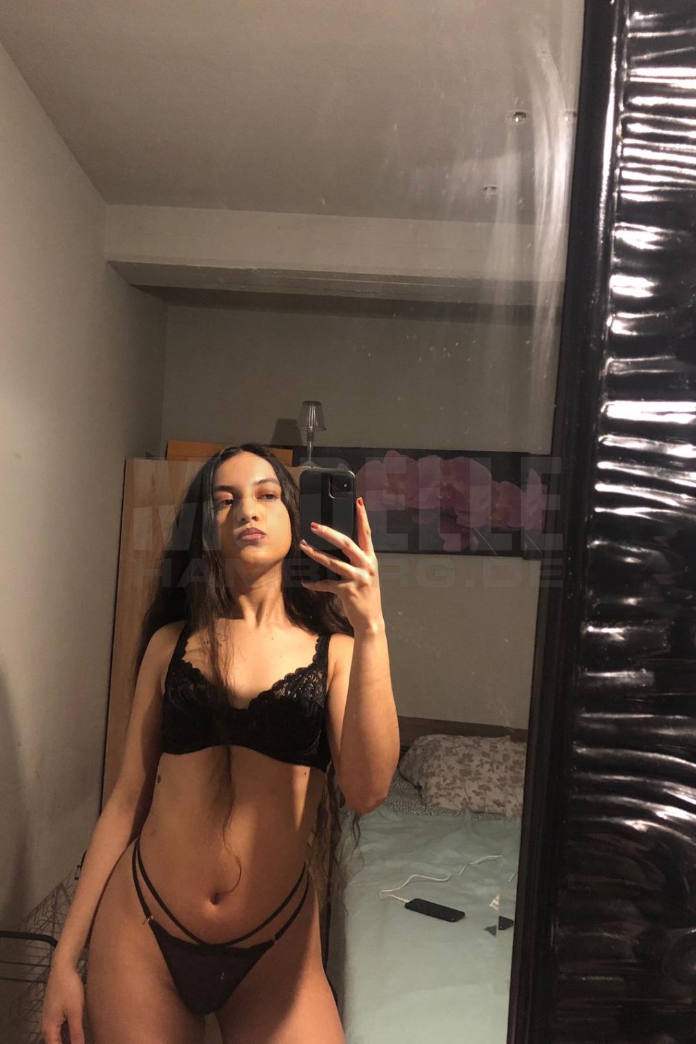 Alejandra, 21, 163cm, 58kg, 75 C