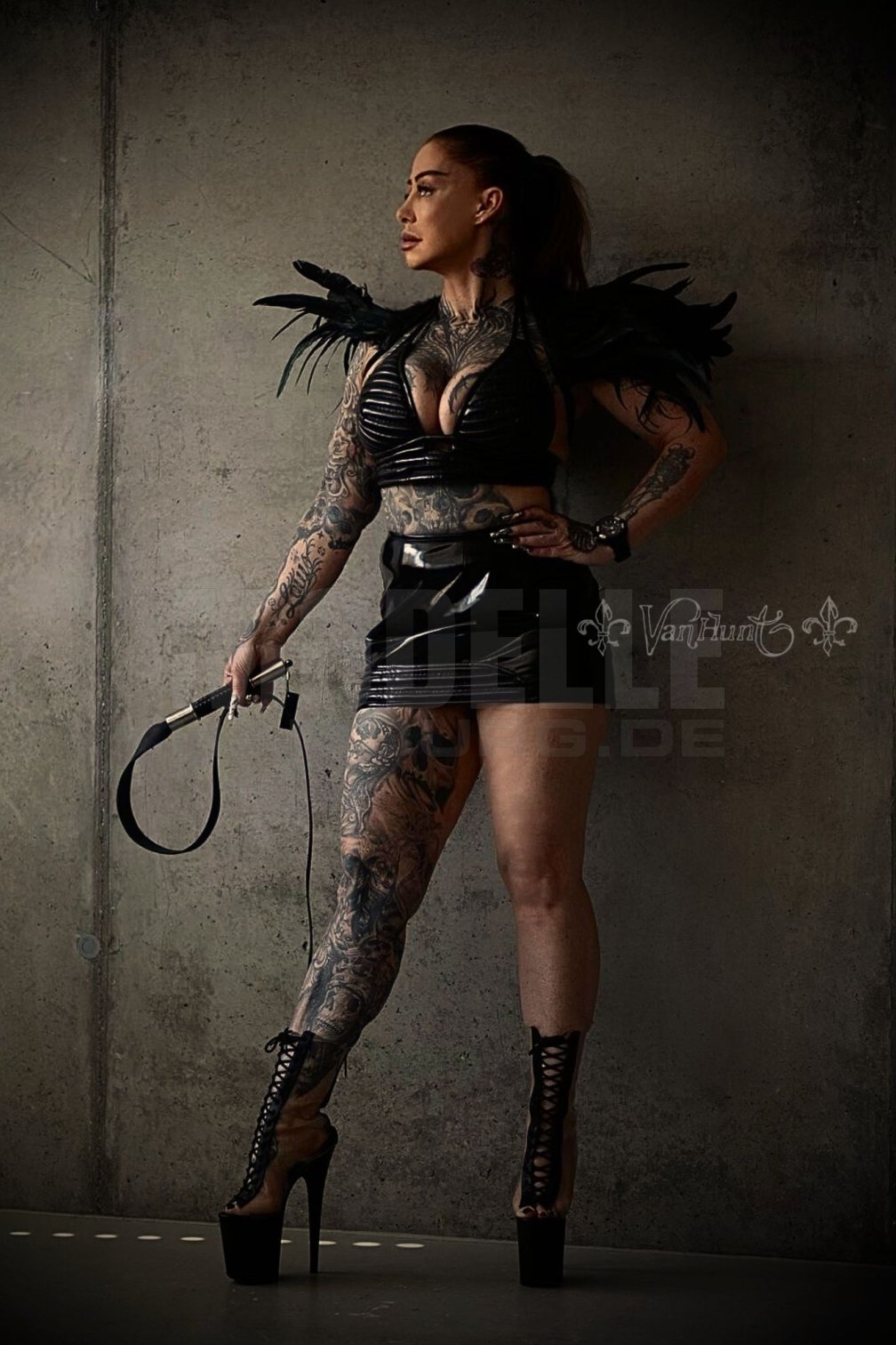 Jennifer Van Hunt, 39, 165cm, 60kg, 75 H