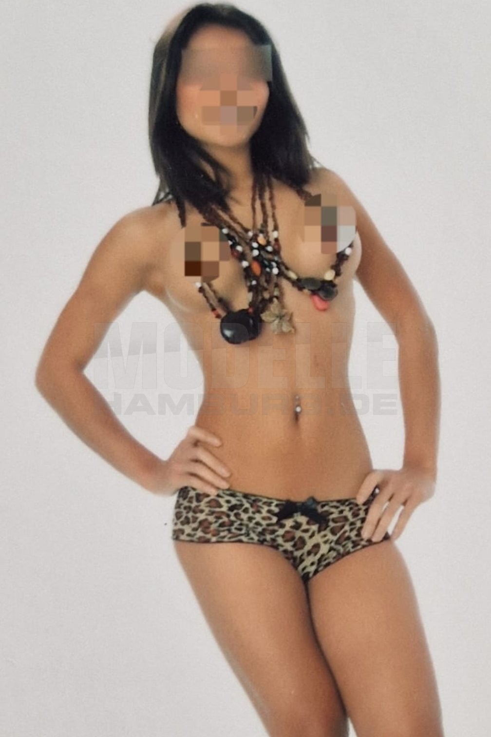 LISA, 29, 163cm, 47kg, 70 B