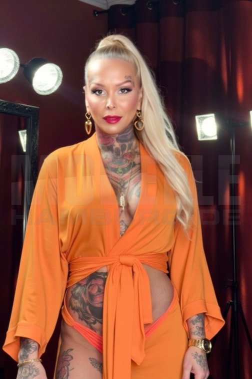 TS Janaina, 37, 178cm, 60kg, 75 E